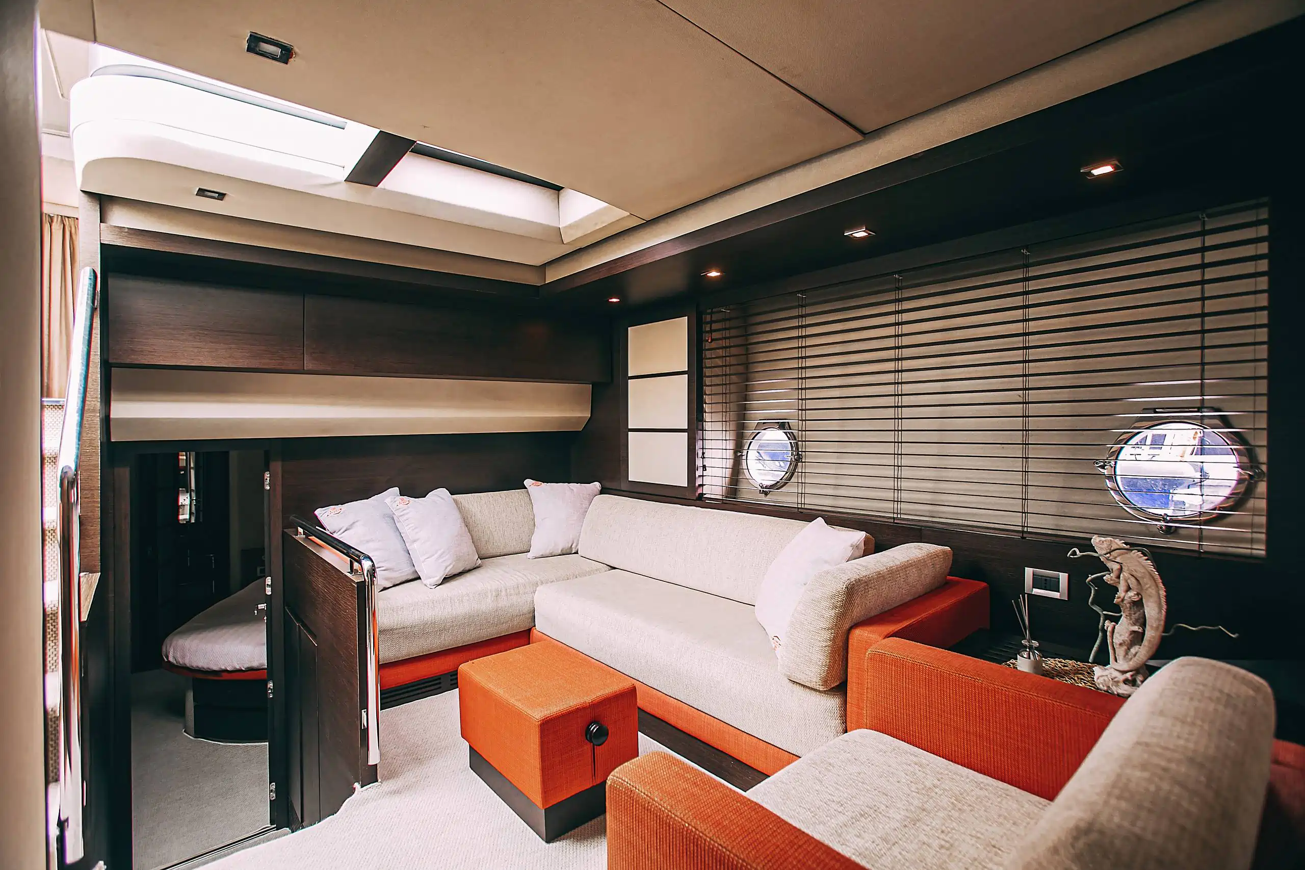 Аренда яхты AZIMUT 62 image- 15